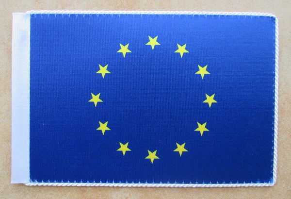 Stolní vlaječka EU 16 x 11 cm