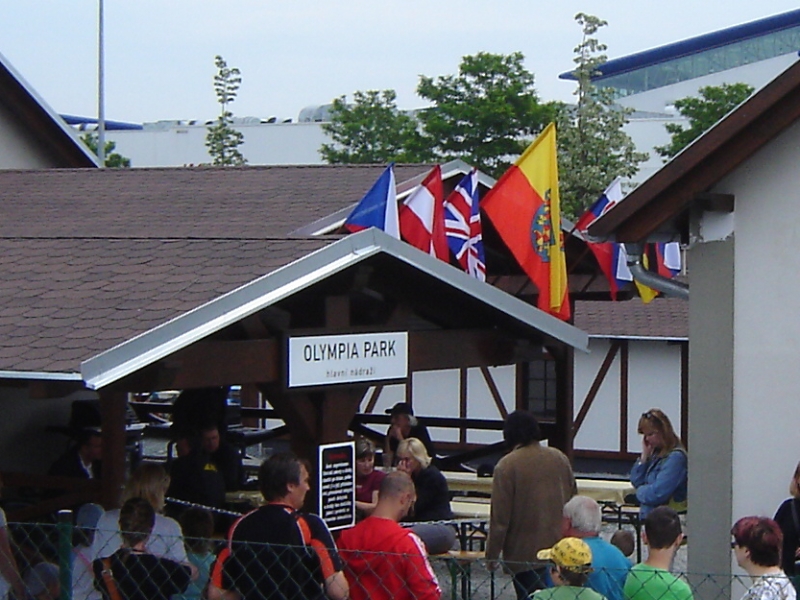 Moravská vlajka 150x100 cm, karabinky