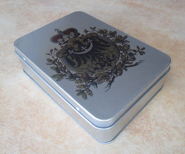 Plechová dóza stříbrná s emblémem Slezského knížectví