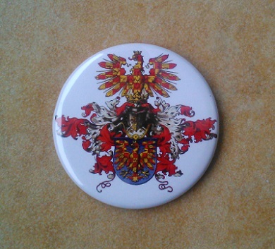 Placka magnet úplným znak Moravy na bílém pozadí, 56 mm