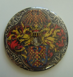Placka magnet, úplný moravský znak s ornamenty s černým pozadím