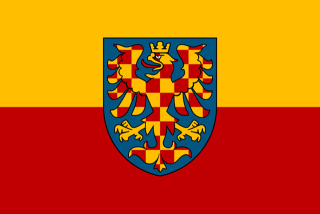 Moravská vlajka 150x100 cm, tunýlek