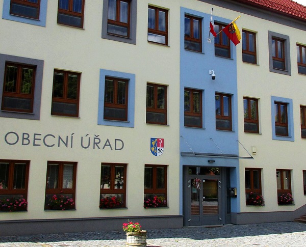 Moravska_vlajka_Sardice