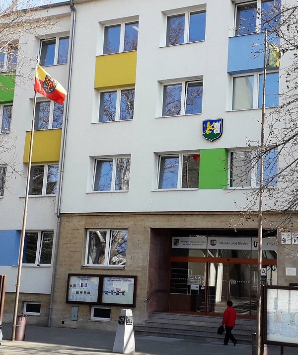 Moravska_vlajka_Breclav