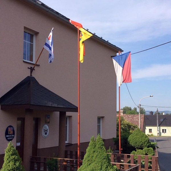 moravska_vlajka_Lesnice