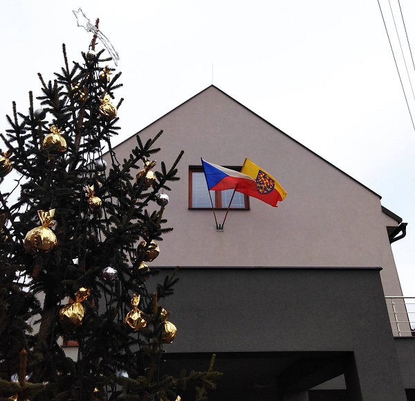 Moravska_vlajka_Loucka