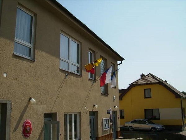 Moravska_vlajka_Mělčany