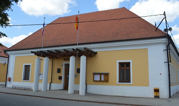 Moravska_vlajka_Menin