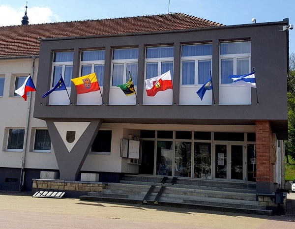 Moravska_vlajka_Oslavany