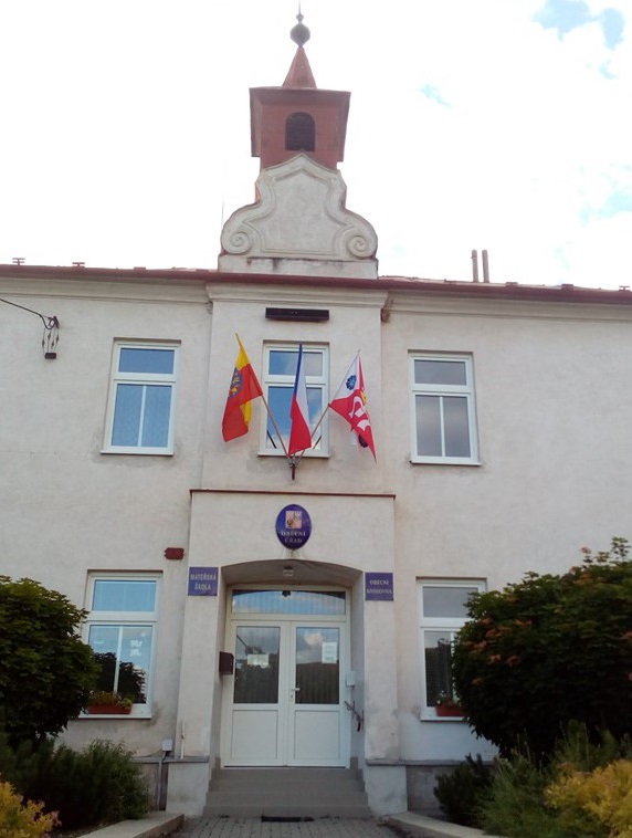 Moravska_vlajka_Otinoves