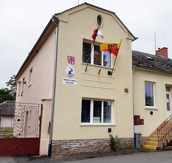 Moravska_vlajka_Palonin