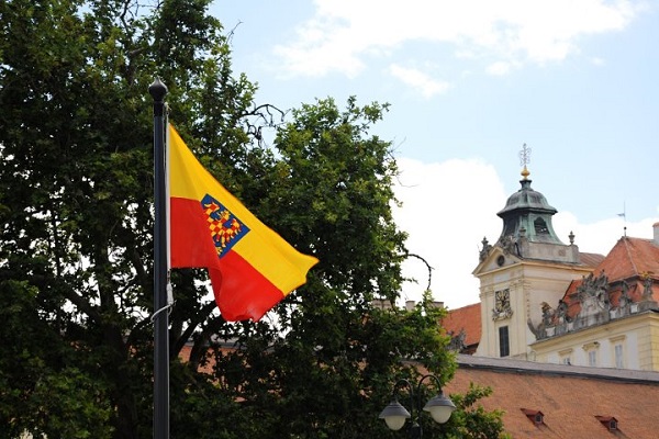 moravska_vlajka_Valtice